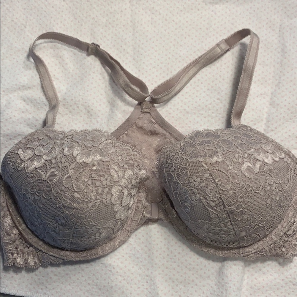 Light Gray Victoria’s Secret Lace Bra 34C